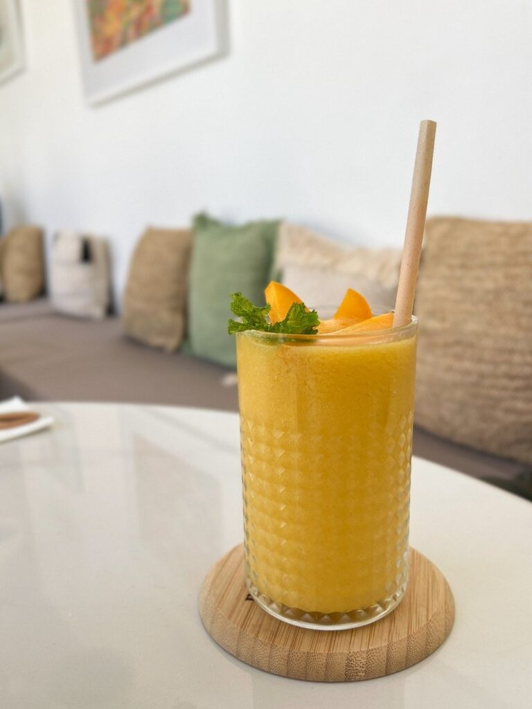mongo smoothie